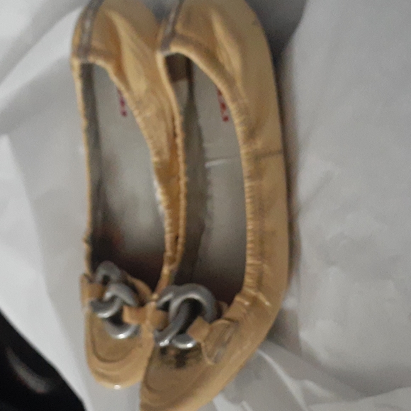 Prada Ballet Flat Yellow  Patent Leather Driving Shoe sz 36 - Picture 3 of 11